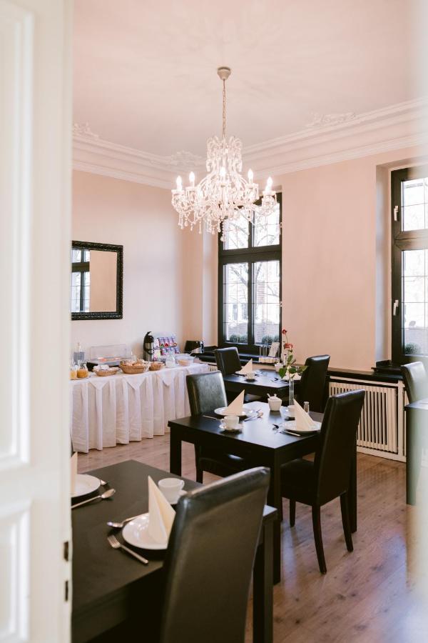 Boutique Hotel Villa Oberkassel Дюссельдорф Экстерьер фото